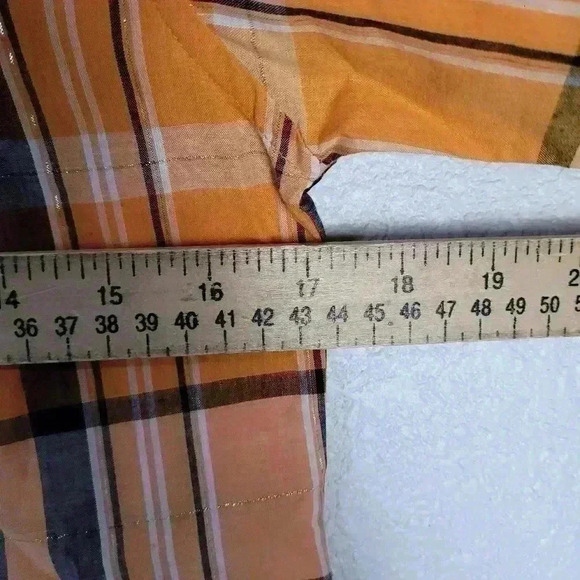 Creative Apparel Button Up Women's  Sz Med Texas Longhorn NCAA Short Sleeve NWT - Picture 7 of 8